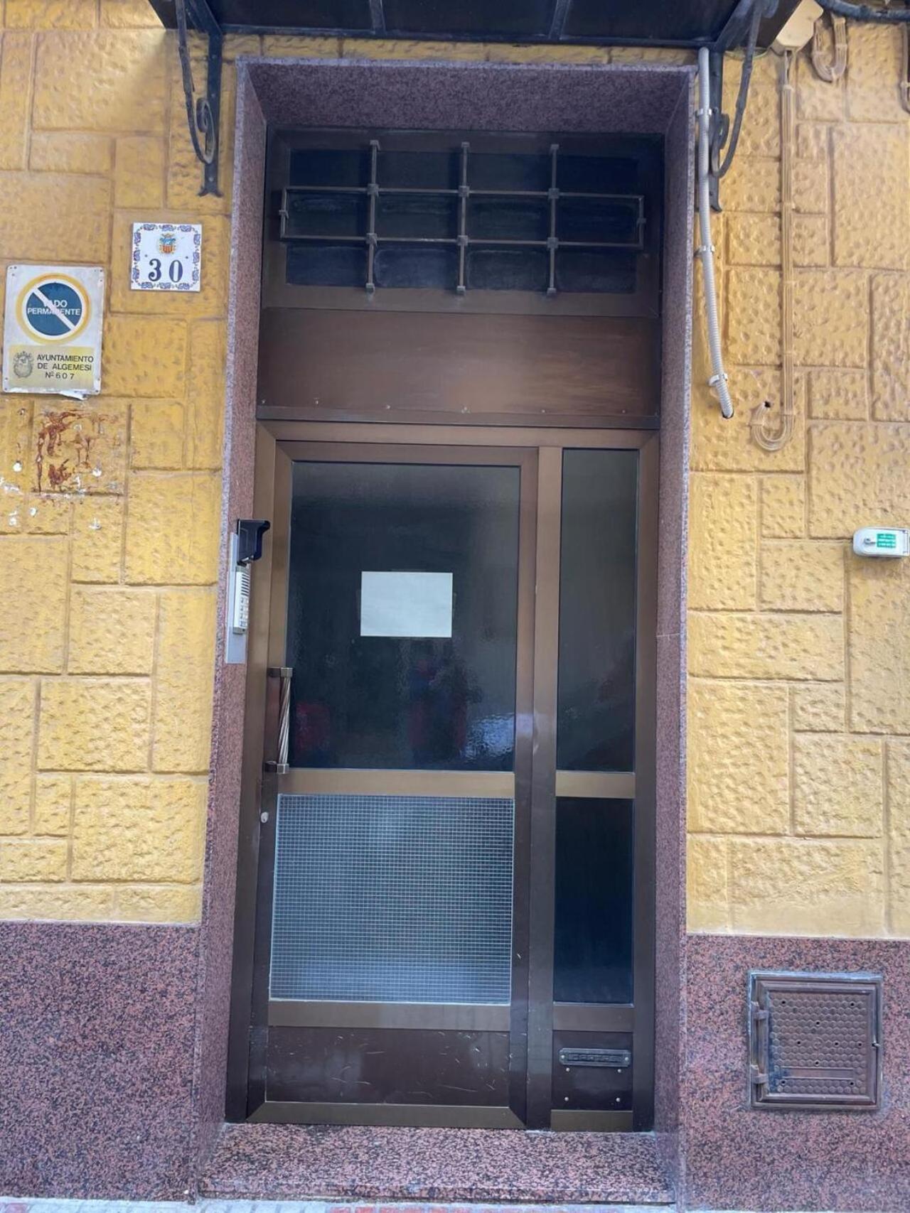 Germanies Home Y Garaje , Algemesi Home Buitenkant foto