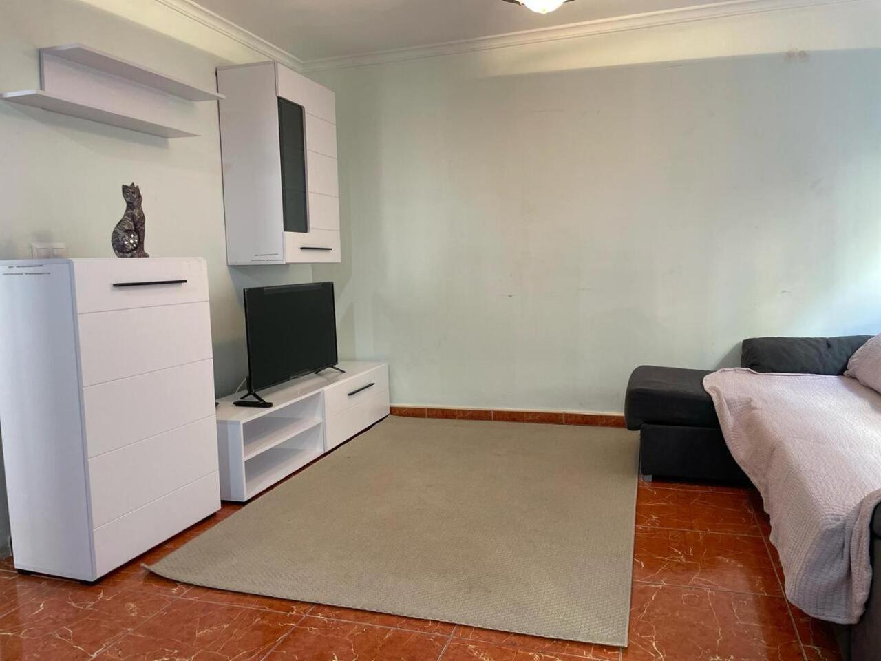 Germanies Home Y Garaje , Algemesi Home Buitenkant foto